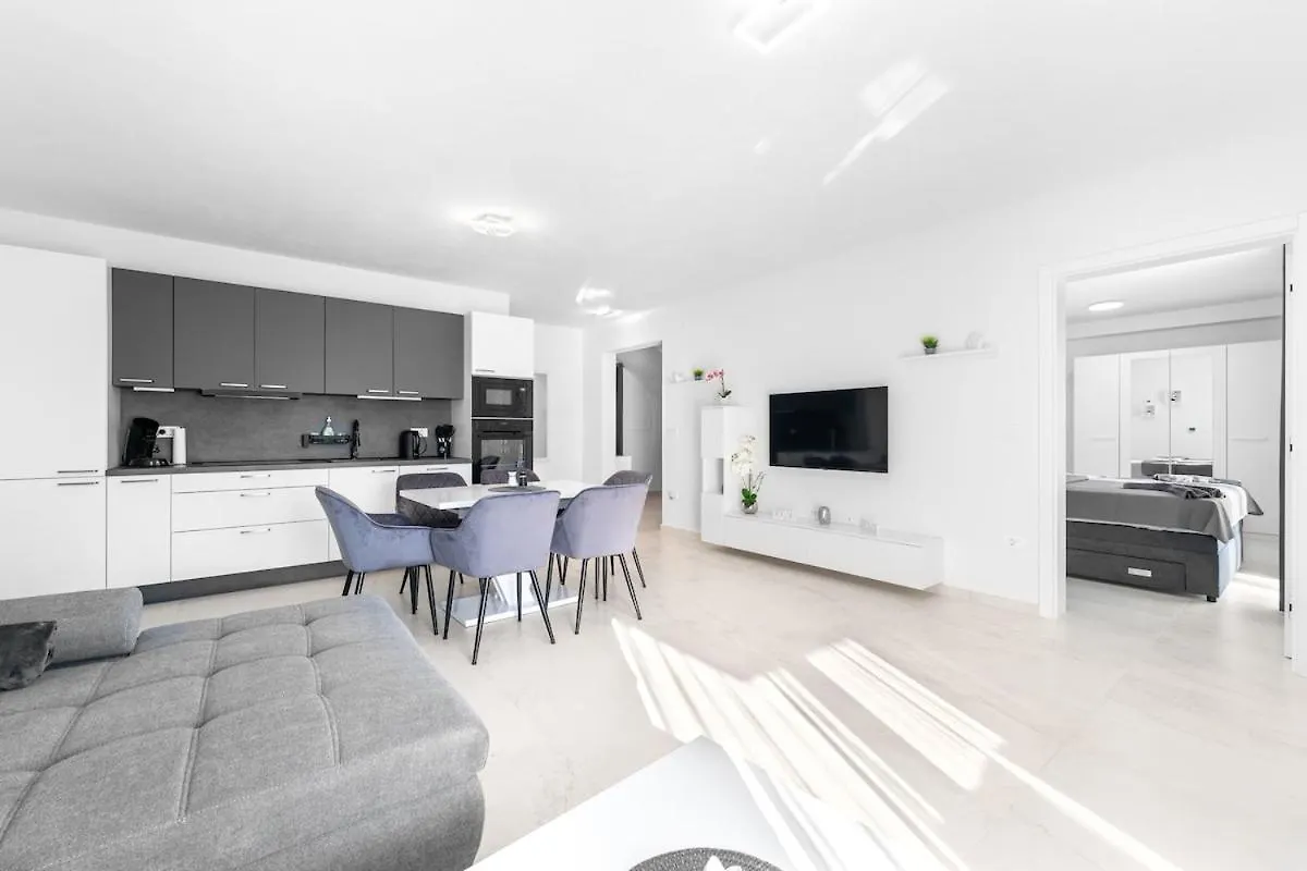 Casa Bella Apartment Tar-Vabriga